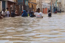 Ngập lụt do mưa lớn tại Hiran, Somalia. (Ảnh: AA/TTXVN)