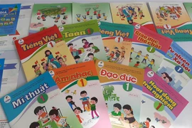 Bộ sách Cánh diều do Nhà xuất bản Đại học Sư phạm biên soạn. (Ảnh: Đức Hạnh/TTXVN)