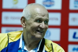 Huấn luyện viên Petrovic đang gây ấn tượng mạnh khi giúp Thanh Hóa dẫn đầu V-League. (Ảnh: Minh Chiến/Vietnam+)