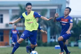 Thanh Thịnh (phải) và Tấn Sinh (trái) là những cái tên chia tay U22 Việt Nam. (Ảnh: Minh Chiến/Vietnam+)
