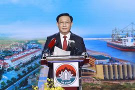 Chủ tịch Quốc hội Vương Đình Huệ phát biểu. (Ảnh: Doãn Tấn/TTXVN)