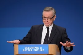 Bộ trưởng Tư pháp Anh Michael Gove phát biểu tại hội nghị thường niên của Đảng Bảo thủ ở thành phố Birmingham, miền trung Anh ngày 24/6. (Nguồn: AFP/ TTXVN)