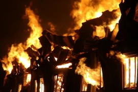 Hiện trường vụ cháy. (Ảnh: Đậu Tất Thành/TTXVN)