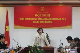 Thứ trưởng Hồ Thị Kim Thoa chủ trì Hội nghị triển khai công tác cải cách hành chính của Bộ Công Thương (Ảnh: Đức Duy/Vietnam+)