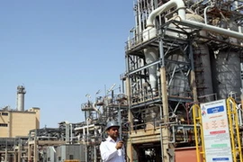 Sản xuất dầu mỏ ở Iran. (Nguồn: dantri)