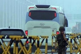 Đường tới khu công nghiệp Kaesong. (Ảnh: AFP/TTXVN)