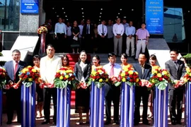 Lễ bắt băng khánh thành. (Ảnh: Hoàng Chương/Vietnam+)