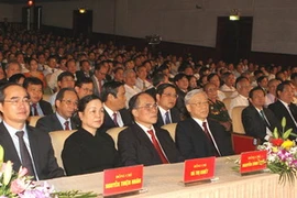 Tổng Bí thư Nguyễn Phú Trọng và các lãnh đạo Đảng, Nhà nước tại Lễ kỷ niệm. (Ảnh: Trí Dũng/TTXVN)