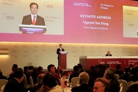 Thủ tướng Nguyễn Tấn Dũng phát biểu tại Lễ khai mạc Đối thoại Shangri-La lần thứ 12. (Ảnh: Đức Tám/TTXVN)