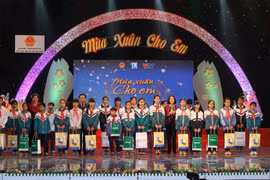 Tiếp nhận gần 55 tỷ đồng hỗ trợ trẻ em có hoàn cảnh khó khăn