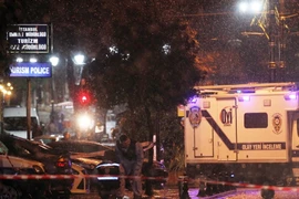 Thổ Nhĩ Kỳ: Vờ vào đồn cảnh sát báo mất ví để đánh bom liều chết