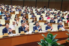 Tổng Bí thư Tô Lâm, Thủ tướng Phạm Minh Chính, Chủ tịch nước Lương Cường và các đại biểu Quốc hội tại phiên họp. (Ảnh: Văn Điệp/TTXVN)