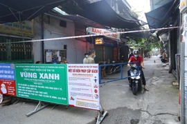 Hà Nội nhân rộng, mở rộng "Vùng xanh" trong phòng, chống dịch COVID-19. (Ảnh: Hoàng Hiếu/TTXVN)