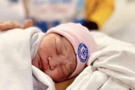 Cận cảnh chào đón những công dân nhí đầu tiên của năm 2023