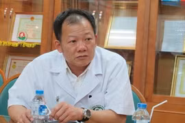 Ông Dương Đức Hùng là tiến sỹ-bác sỹ y khoa chuyên ngành phẫu thuật tim mạch, lồng ngực. (Ảnh: BVCC)