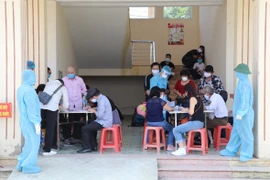 Thêm 17 trường hợp mắc COVID-19 mới, đều nhập cảnh về Việt Nam 