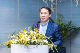 Phó giáo sư Phạm Mạnh Hùng - Phó chủ tịch Hội tim mạch học Việt Nam phát biểu tại buổi ký kết. (Ảnh: PV/Vietnam+)