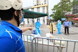 Bệnh viện E tiếp tục hoạt động trở lại từ 18 giờ ngày 20/8. (Ảnh: Thành Đạt/TTXVN)