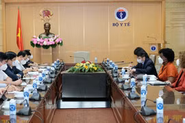 Quang cảnh buổi làm việc giữa lãnh đạo Bộ Y tế và lãnh đạo WB. (Ảnh: PV/Vietnam+)