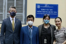 Phó tổng thống Mỹ, bà Kamala Harris đã đến thăm và làm việc với Viện Vệ sinh dịch tễ Trung ương. (Ảnh: PV/Vietnam+)