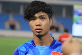 Công Phượng lo lắng cho vị trí của mình ở hàng công tuyển Việt Nam tại AFF Cup. (Ảnh: Đỗ Đen/Vietnam+)