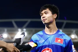 Công Phượng tự tin trả lời báo chí trước thềm trận gặp Triều Tiên. (Ảnh: Minh Chiến/Vietnam+)