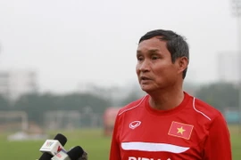 Huấn luyện viên Mai Đức Chung khẳng định tuyển nữ Việt Nam sẽ chơi nhỏ, ngắn kiểu "tiki-taka". (Ảnh: Đăng Huỳnh/Vietnam+)