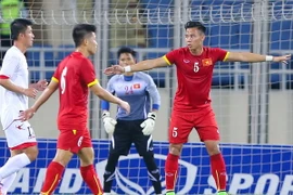 Đội của Ngọc Hải (số 5) và Nguyên Mạnh (số 24) đóng góp nhiều cầu thủ nhất cho tuyển Việt Nam. (Ảnh: Minh Chiến/Vietnam+)