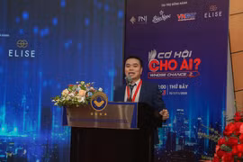 Tổng đạo diễn Cao Thế Anh chia sẻ về những điểm mới trong chương trình. (Ảnh: Minh Thu/Vietnam+)