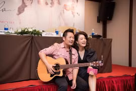 Bằng Kiều và bạn thân Thu Phương sẽ song ca trong live show. (Ảnh: BTC)