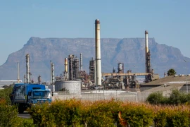 Một nhà máy của Chevron tại Cape Town, Nam Phi. (Nguồn: EPA/TTXVN)