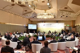 Các đại biểu thảo luận tại Hội nghị các Bộ trưởng tài chính và Thống đốc ngân hàng trung ương của Nhóm G7 ở thành phố Sendai, Nhật Bản ngày 20/5. (Nguồn: AFP/TTXVN)