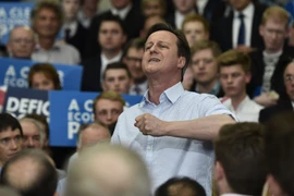 Thủ tướng David Cameron trong một cuộc gặp cử tri. (Ảnh minh họa. Nguồn: AFP/TTXVN)