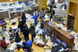 Sốc với cảnh đổ nát tan hoang sau động đất ở Nhật Bản