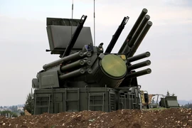 Hệ thống chống máy bay Pantsir-S1 của Nga tại căn cứ Hmeimin, tỉnh Latakia, tây bắc Syria, ngày 16/12/2015. (Nguồn: AFP/TTXVN)