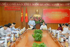 Ủy viên Bộ Chính trị, Trưởng Ban Kinh tế Trung ương, Trưởng ban chỉ đạo Trần Tuấn Anh làm việc với Ban Thường vụ Tỉnh ủy Bà Rịa-Vũng Tàu, ngày 6/4. (Ảnh: CTV/Vietnam+)