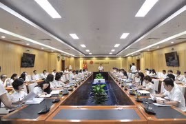 Kết quả thu ngân sách lũy kế 9 tháng do cơ quan thuế quản lý ước đạt gần 1,05 triệu tỷ đồng, bằng 76% so với dự toán pháp lệnh. (Ảnh: TCT/Vietnam+)