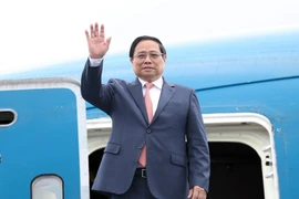 Thủ tướng Phạm Minh Chính rời Hà Nội, lên đường tham dự Diễn đàn Kinh tế thế giới và làm việc tại Trung Quốc. (Ảnh: Dương Giang/TTXVN)