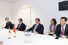 [Photo] Thủ tướng Phạm Minh Chính gặp Thủ tướng Tây Ban Nha