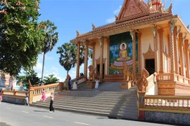 Chùa Xiêm Cán - điểm du lịch tiêu biểu của vùng Đồng bằng sông Cửu Long. (Ảnh: Tuấn Kiệt/TTXVN)