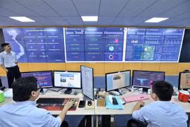 Tỉnh Kiên Giang chú trọng đầu tư phát triển hạ tầng chuyển đổi số, ứng dụng mạnh mẽ, tiên phong các công nghệ số, dữ liệu số trong tất cả các lĩnh vực kinh tế - xã hội, đổi mới căn bản, toàn diện hoạt động quản lý, điều hành của chính quyền. (Ảnh: Minh Qu