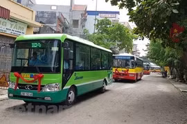 Hà Nội mở thêm 4 tuyến buýt mới vươn ra ngoại thành từ ngày đầu tháng 2/2021.(Ảnh: Vietnam+)