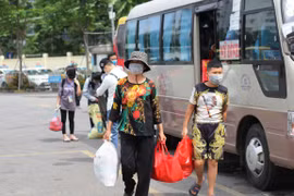 Bộ Giao thông Vận tải đã đưa ra dự thảo về kế hoạch tổ chức hoạt động vận tải hành khách sau nới lỏng giãn cách. (Ảnh: Việt Hùng/Vietnam+)