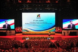 Chủ tịch Ngân hàng Phát triển châu Á (ADB) Takehiko Nakao phát biểu. (Ảnh: TTXVN)