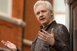 Nhà sáng lập WikiLeaks Julian Assange tại đại sứ quán Ecuador ở Anh tháng 5/2017. (Nguồn: PA/TTXVN)