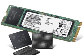 Sản phẩm chip nhớ V-NAND thế hệ 4 của Hãng điện tử Samsung. (Nguồn: Yonhap/TTXVN)