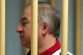 Cựu điệp viên Nga Sergei Skripal tại một phiên tòa của Tòa án quân sự Moskva (Nga) năm 2006. (Nguồn: AFP/ TTXVN)