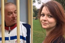Hai cha con cựu điệp viên Sergey Skripal. (Nguồn: EPA/TTXVN)