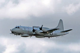 Cảnh sát biển: Máy bay Mỹ 2 lần bay qua khu vực giàn khoan Trung Quốc