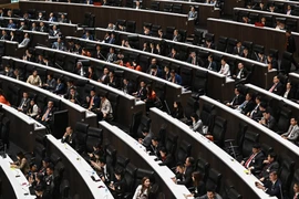 Các nghị sỹ Thái Lan tại phiên họp Quốc hội ở Bangkok hồi năm ngoái. (Ảnh: AFP/TTXVN)